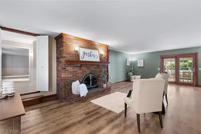 1300 7th Street NE, North Canton, OH 44720 - Photo 3