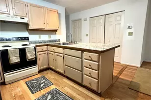 3652 Mercedes Pl, Canfield, OH 44406 - Photo 7
