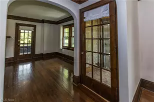 1383 Delia Ave, Akron, OH 44320 - Photo 9