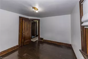 1383 Delia Ave, Akron, OH 44320 - Photo 33