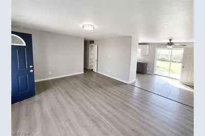6294 Randolph Road, Huber Heights, OH 44146 - Photo 7
