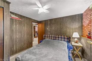 176 Pinewood Dr, Elyria, OH 44035 - Photo 19