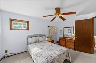 176 Pinewood Dr, Elyria, OH 44035 - Photo 23