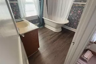 1200 Lily St, Akron, OH 44301 - Photo 17