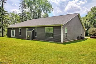 4173 Keller-Hanna Dr, Brunswick, OH 44212 - Photo 3