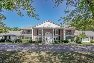 1653 Greenway Road SE #202, North Canton, OH 44709 - Photo 1