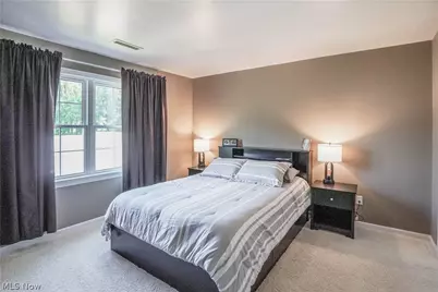 1653 Greenway Road SE #202, North Canton, OH 44709 - Photo 23