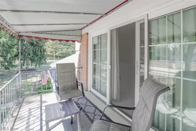 1653 Greenway Road SE #202, North Canton, OH 44709 - Photo 11