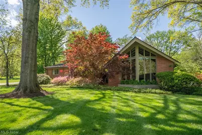 4107 Logan Avenue NW, Canton, OH 44709 - Photo 1