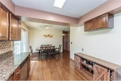 19157 Howe Road, Strongsville, OH 44136 - Photo 9