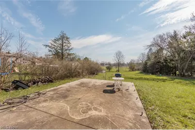 19157 Howe Road, Strongsville, OH 44136 - Photo 41