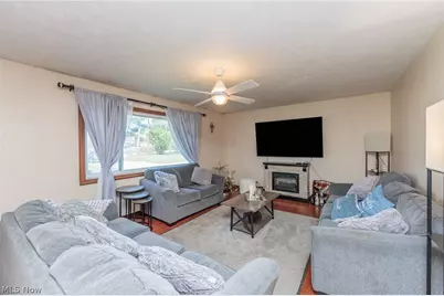 19157 Howe Road, Strongsville, OH 44136 - Photo 3