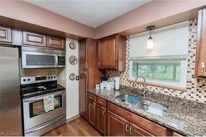 19157 Howe Road, Strongsville, OH 44136 - Photo 13