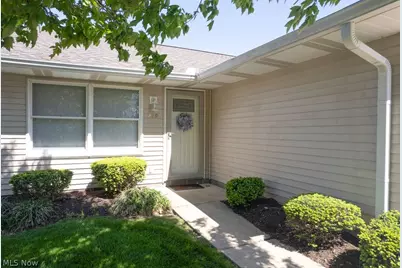 249 W Heatherwood Drive, Barberton, OH 44203 - Photo 3
