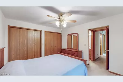 249 W Heatherwood Drive, Barberton, OH 44203 - Photo 17
