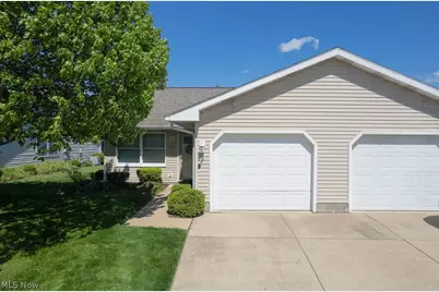 249 W Heatherwood Drive, Barberton, OH 44203 - Photo 1