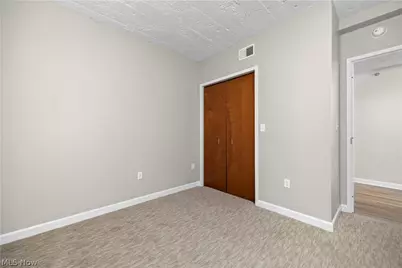401 W Shoreline Drive #102, Sandusky, OH 44870 - Photo 23
