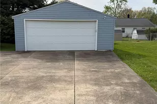 112 West Ave, Mogadore, OH 44260 - Photo 3