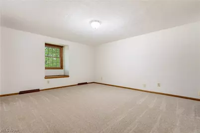5787 Eastview Street, Louisville, OH 44641 - Photo 27