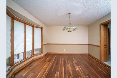 963 Mansion Circle, Barberton, OH 44203 - Photo 11