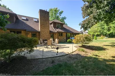 963 Mansion Circle, Barberton, OH 44203 - Photo 5