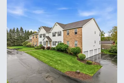 3635 Indian Run Drive #6, Canfield, OH 44406 - Photo 3