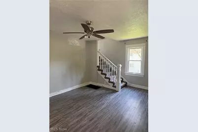 1239 Pondview Avenue, Akron, OH 44305 - Photo 11