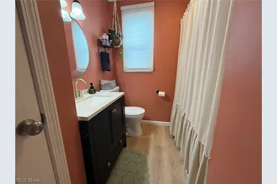 4300 Broadway Avenue NE, Louisville, OH 44641 - Photo 7