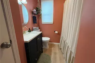 4300 Broadway Ave NE, Louisville, OH 44641 - Photo 7