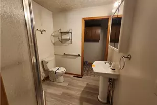 429 Comstock St NW, Warren, OH 44483 - Photo 13