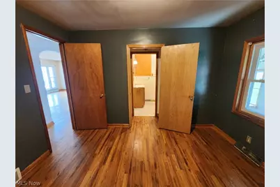 429 Comstock Street NW, Warren, OH 44483 - Photo 9