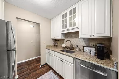 10790 Ravenna Road #101, Twinsburg, OH 44087 - Photo 13