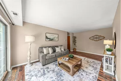 10790 Ravenna Road #101, Twinsburg, OH 44087 - Photo 5