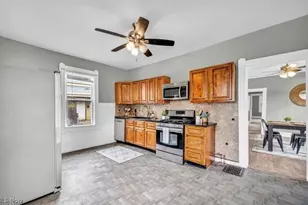 3062 W 51st St, Loveland, OH 44102 - Photo 7