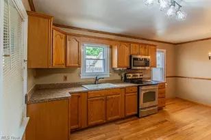 294 West St, East Palestine, OH 44413 - Photo 13