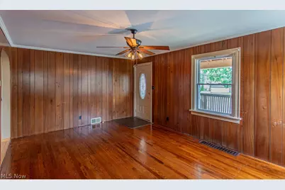 294 West Street, East Palestine, OH 44413 - Photo 5