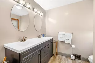 690 Deerwood Dr, Tallmadge, OH 44278 - Photo 21