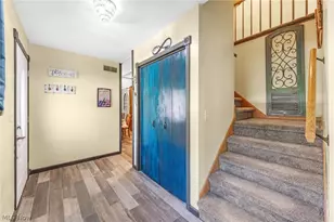 690 Deerwood Dr, Tallmadge, OH 44278 - Photo 3