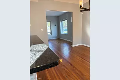 1429 W 38th Street, Loveland, OH 44113 - Photo 13