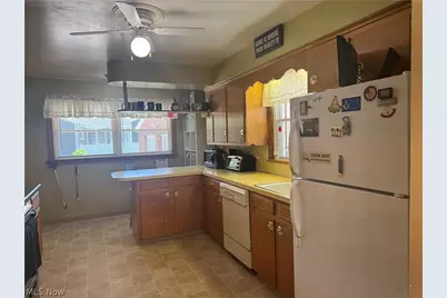 4847 Norquest Boulevard, Youngstown, OH 44515 - Photo 13