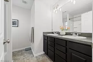 9076 Wyllys Dr, North Ridgeville, OH 44039 - Photo 21