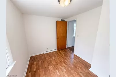 1064 Munroe Falls Kent Road, Kent, OH 44240 - Photo 15