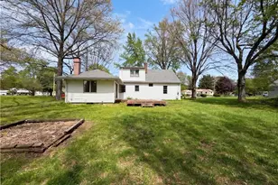 1064 Munroe Falls Kent Rd, Kent, OH 44240 - Photo 5