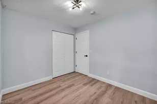 5949 Jaycox Rd, North Ridgeville, OH 44039 - Photo 21