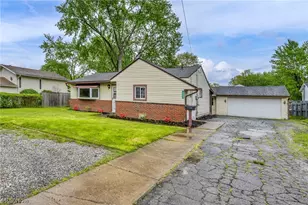5949 Jaycox Rd, North Ridgeville, OH 44039 - Photo 3