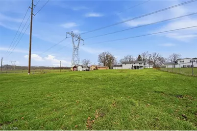 3770 Dotwood Street NW, North Canton, OH 44720 - Photo 45
