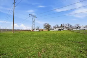 3770 Dotwood St NW, North Canton, OH 44720 - Photo 45
