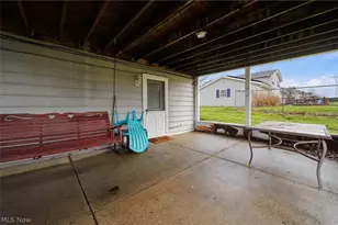 3770 Dotwood St NW, North Canton, OH 44720 - Photo 41