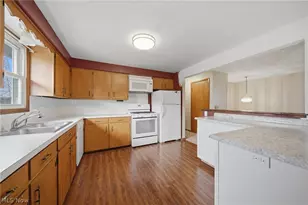 3770 Dotwood St NW, North Canton, OH 44720 - Photo 13