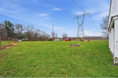 3770 Dotwood Street NW, North Canton, OH 44720 - Photo 49